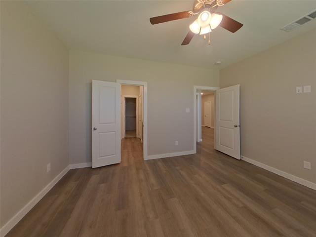 Building Photo - 8009 Calhoun Vly Dr