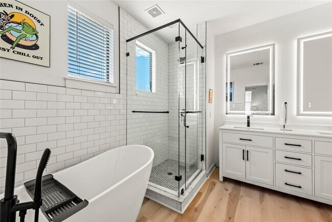 Building Photo - 3112 Corbin Ln