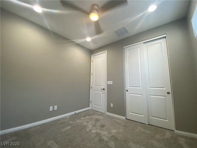 Building Photo - 788 Last Dance Pl