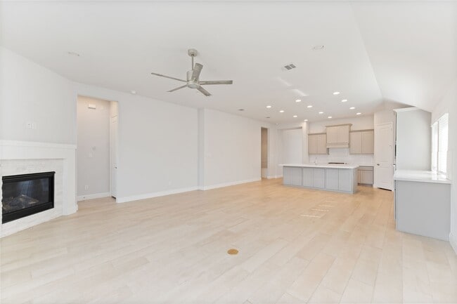 Building Photo - 20611 Morgan pasture Ln