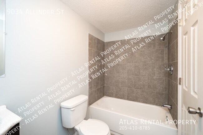 Building Photo - 9034 Allinder St