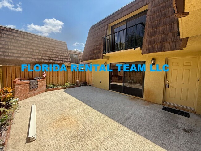 Building Photo - 5381 Elm Ct