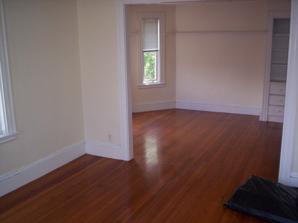 Building Photo - 29 Goddard St