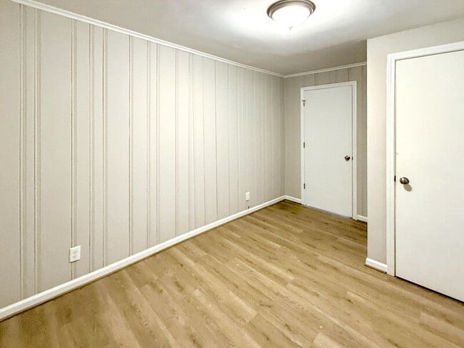 Building Photo - 5026 Bud Holmes Rd