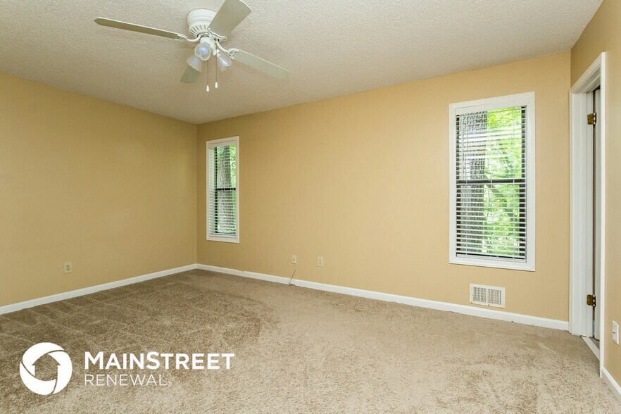 Building Photo - 505 Wood Crest Ct