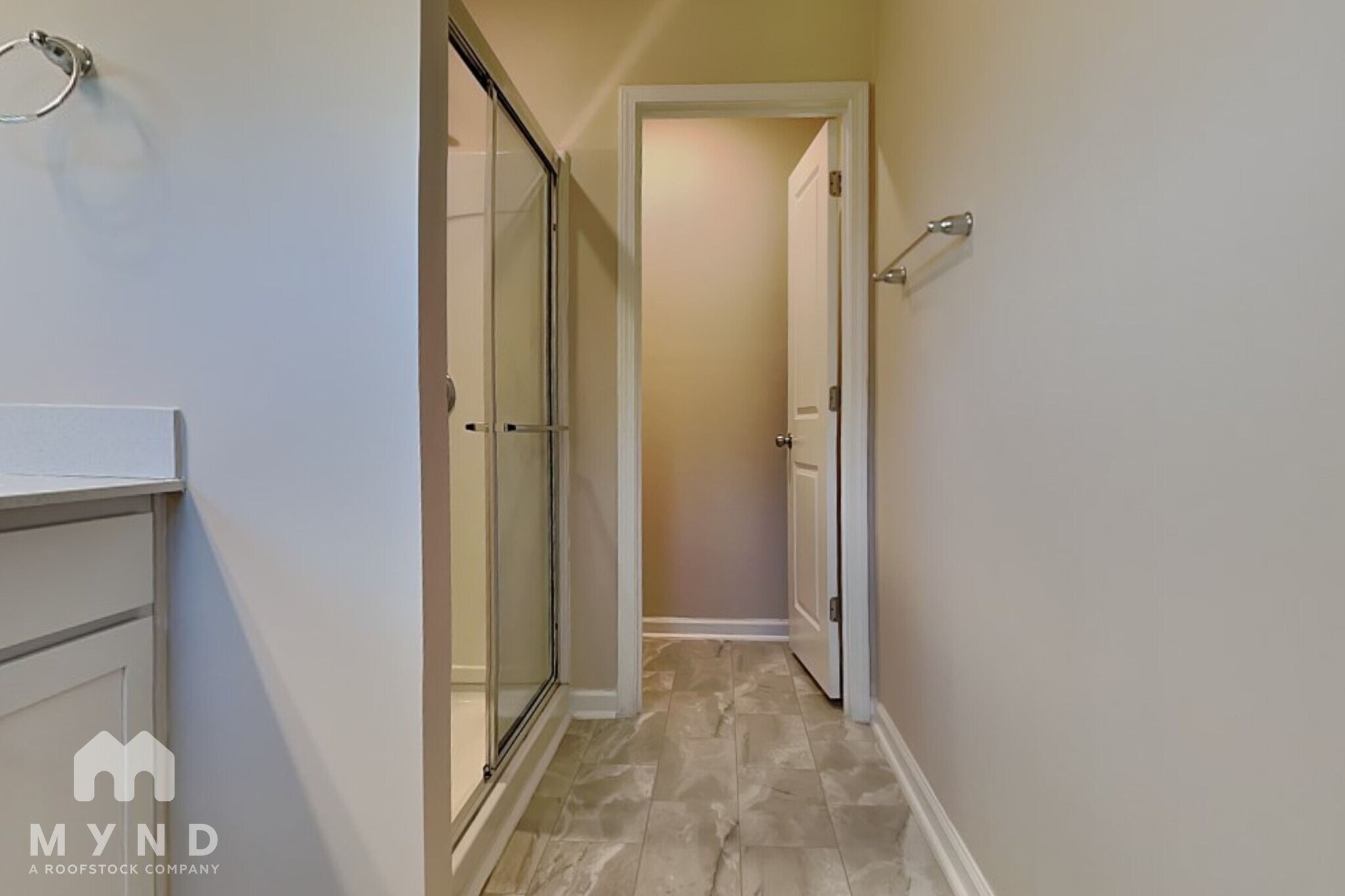 Building Photo - 845 Falls Grove Trl