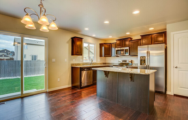 Building Photo - Beautiful and Open New Build in Lorson Ranch