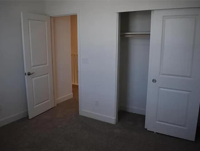 Building Photo - 8168 Oxbow Landing Loop