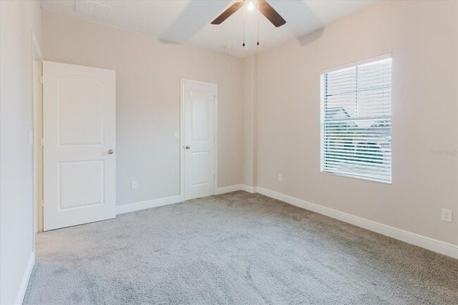Building Photo - 1389 Heritage Landings Dr