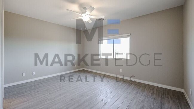 Building Photo - 3Bed/2Bath Home In Scottsdale! JOIN THE WA...