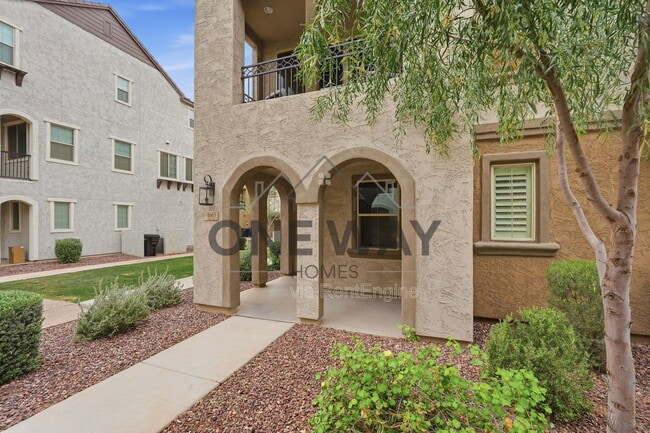 Building Photo - 1685 E Chelsea Ln