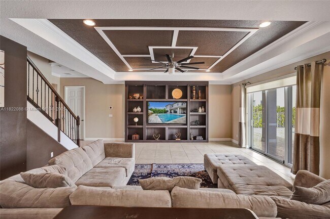Building Photo - 8959 Cypress Grove Ln