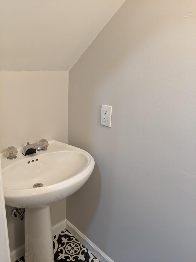 Building Photo - 60 E Baltimore St