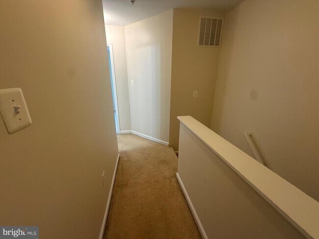 Building Photo - 4805 Springmaid Ln