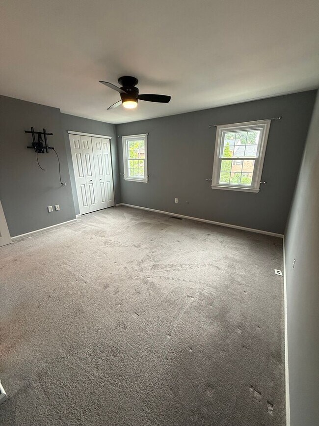 Building Photo - 2 Bed / 1.5 Bath Doylestown Townhome