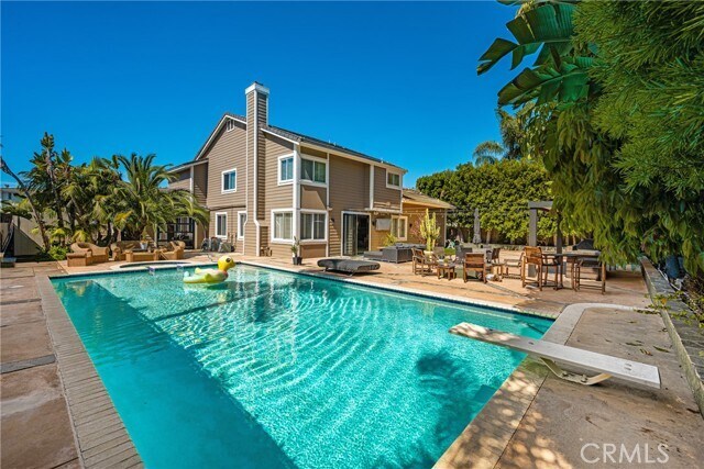 Building Photo - 2281 Orchard Dr