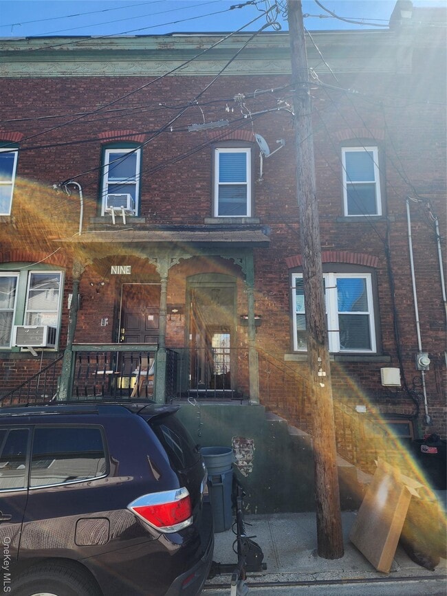 Building Photo - 11 Coonley Ct