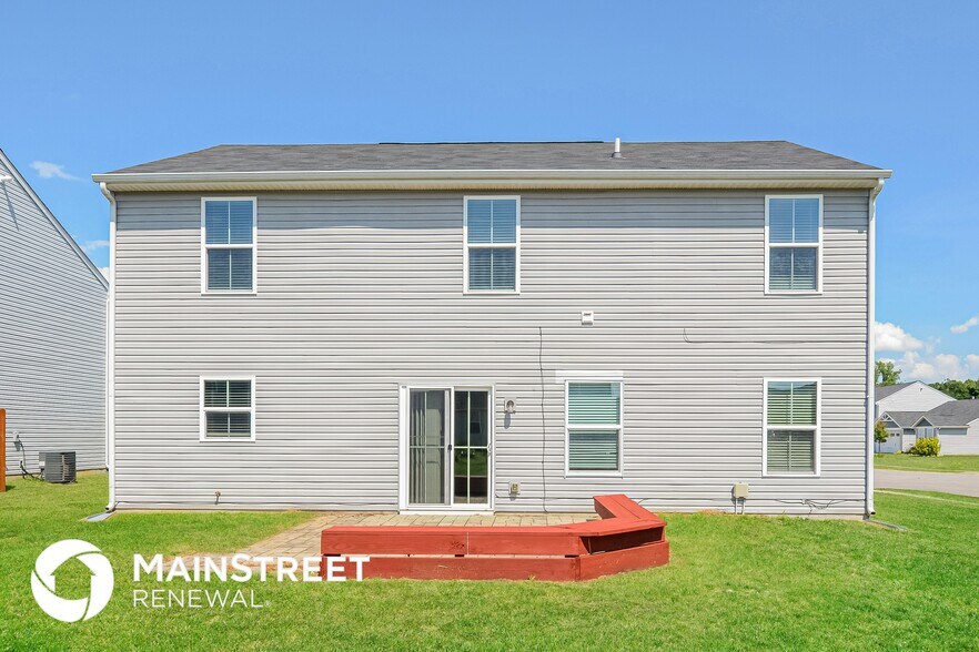 Building Photo - 13820 N Cardonia Dr