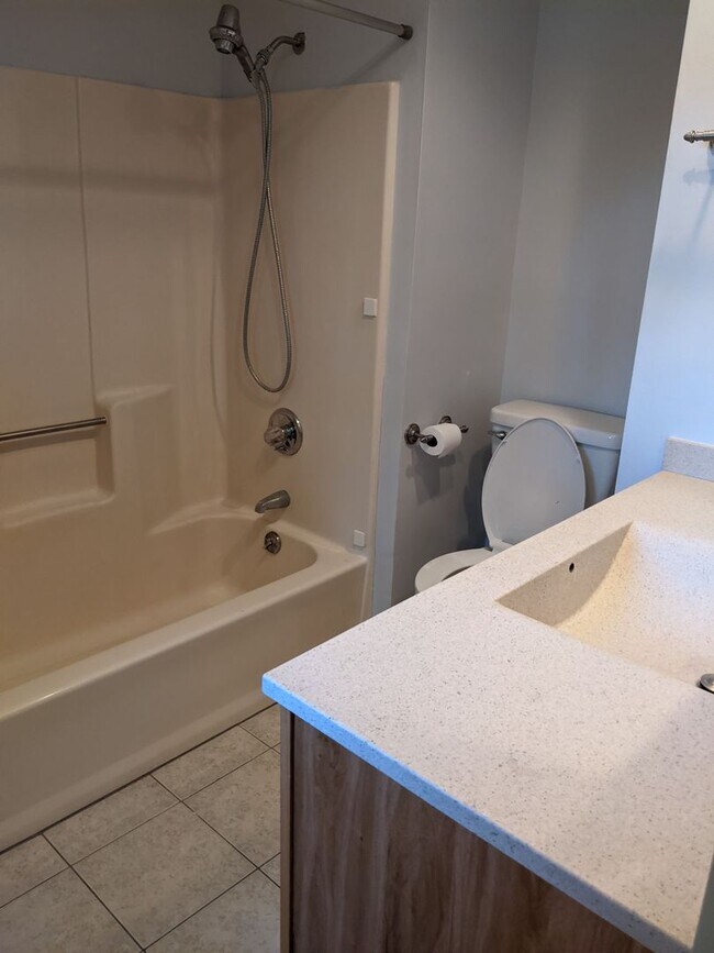 Building Photo - bamfo415