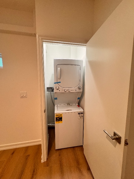 Building Photo - 41 Via Cancion