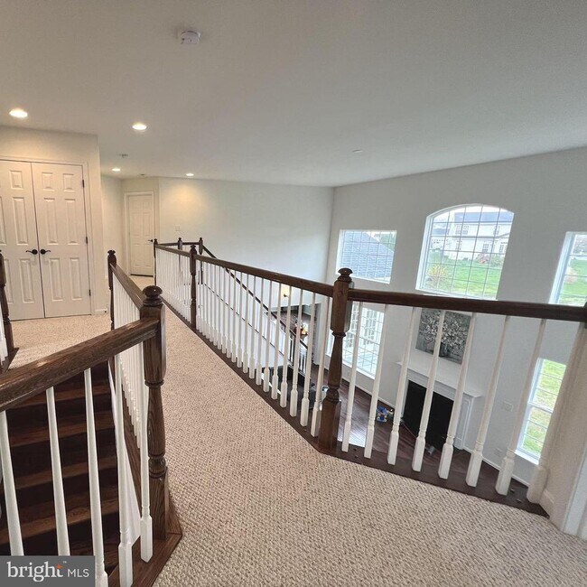 Building Photo - 11705 Hopyard Drive