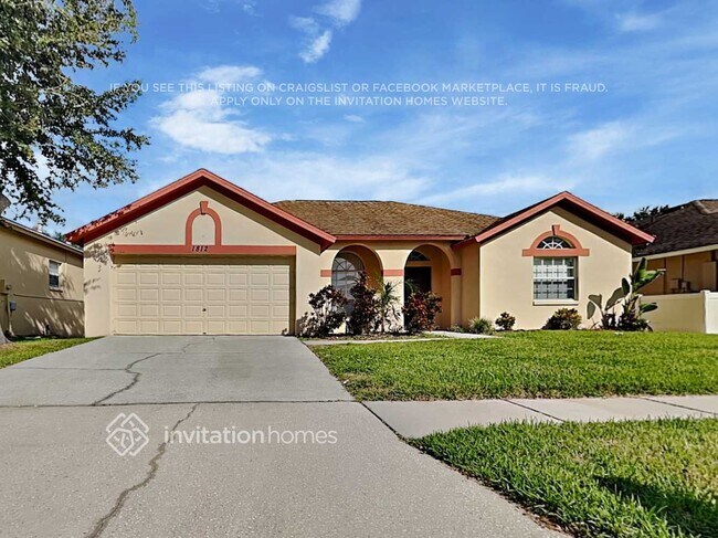 Building Photo - 1812 Cattleman Dr