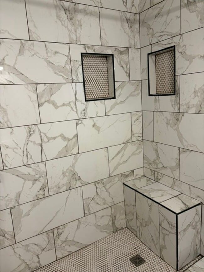 Building Photo - Rental Home