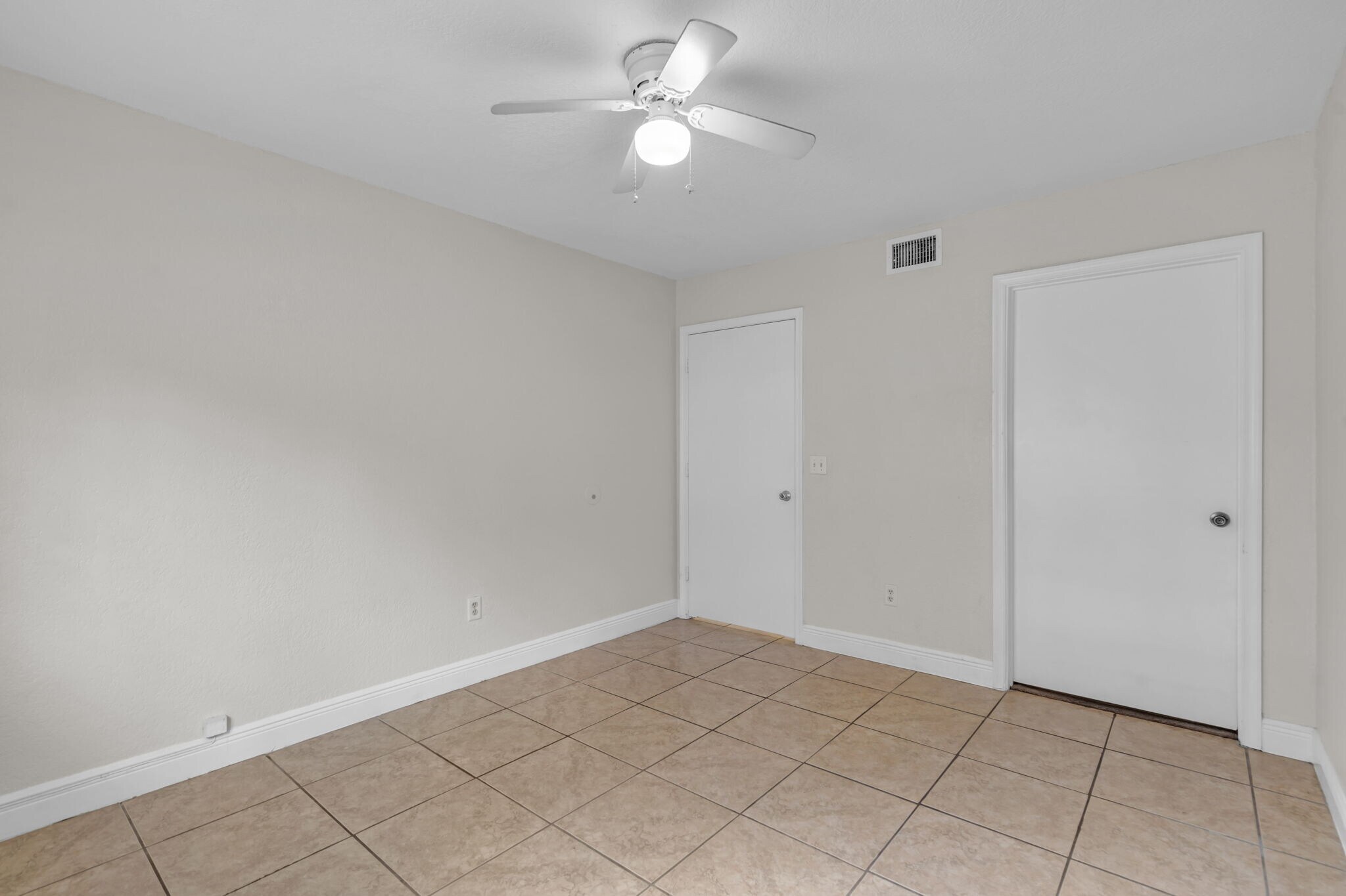 Building Photo - 3680 N 56th Ave