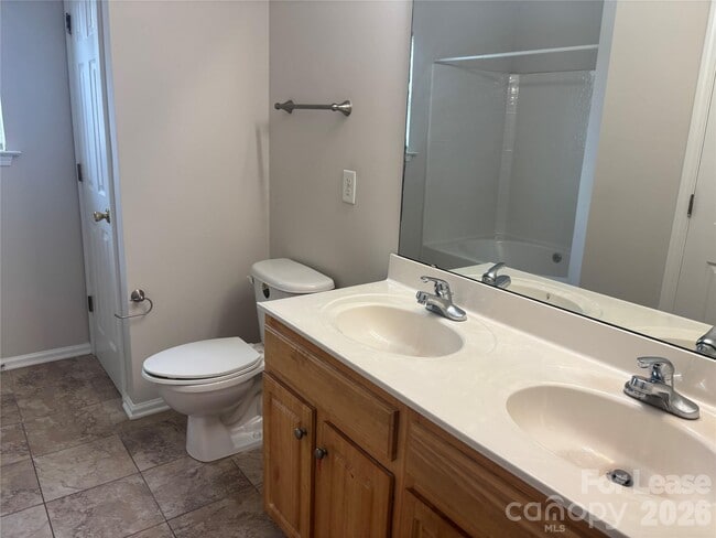 Building Photo - 1426 Peach Park Ln