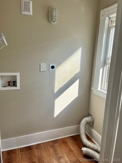 Building Photo - 768 Iranistan Ave