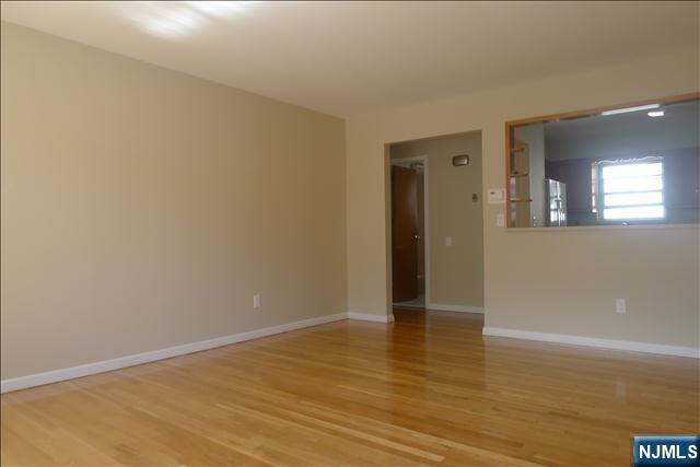 Primary Photo - 129-131-131 6th St