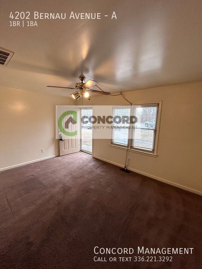 Building Photo - 4202 Bernau Ave