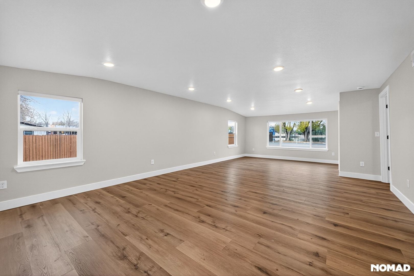 Building Photo - 1615 W Mulberry St