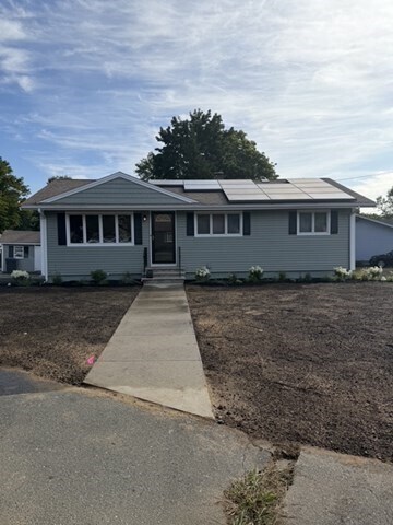 Building Photo - 41 Hathaway Ave