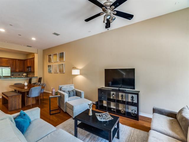 Building Photo - 15711 Spectrum Dr
