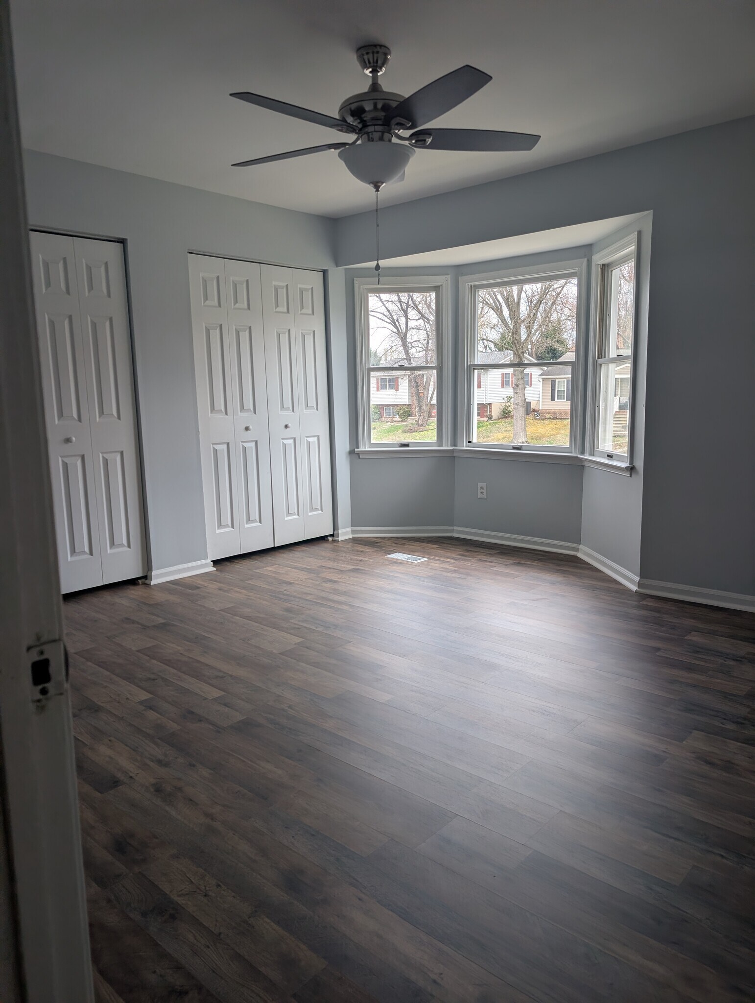 Master bedroom - 1109 Holmespun Dr
