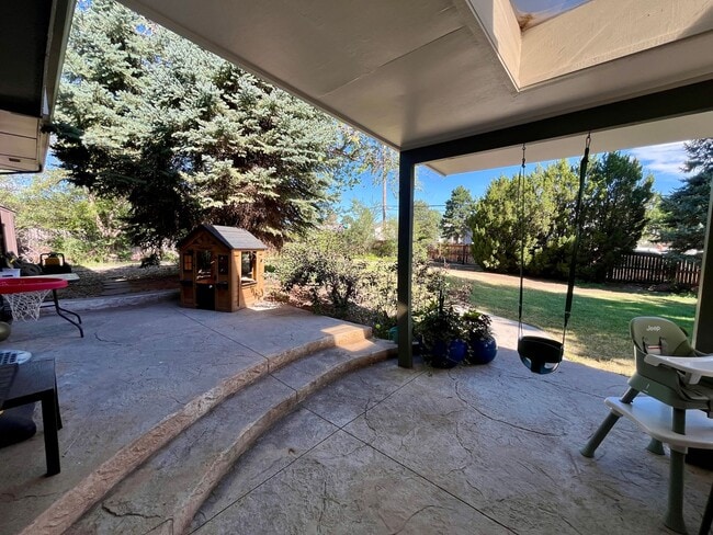 Building Photo - Beautiful 4 bed 2.5 bath in Hampden neighborhood!