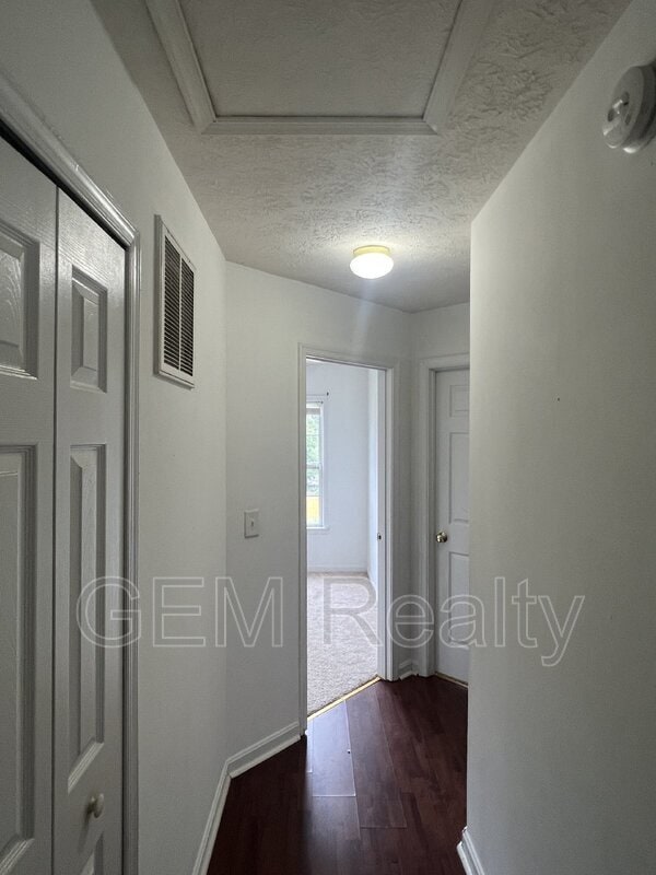 Building Photo - 9824 Coventry Creek Dr