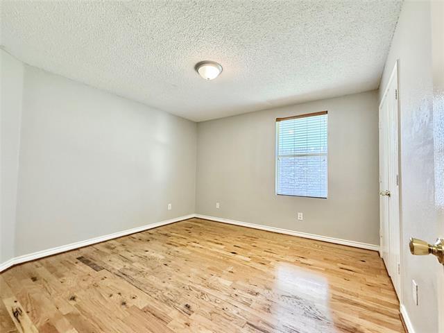 Building Photo - 1620 Flagstone Ln