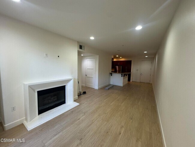 Building Photo - 14412 Killion St