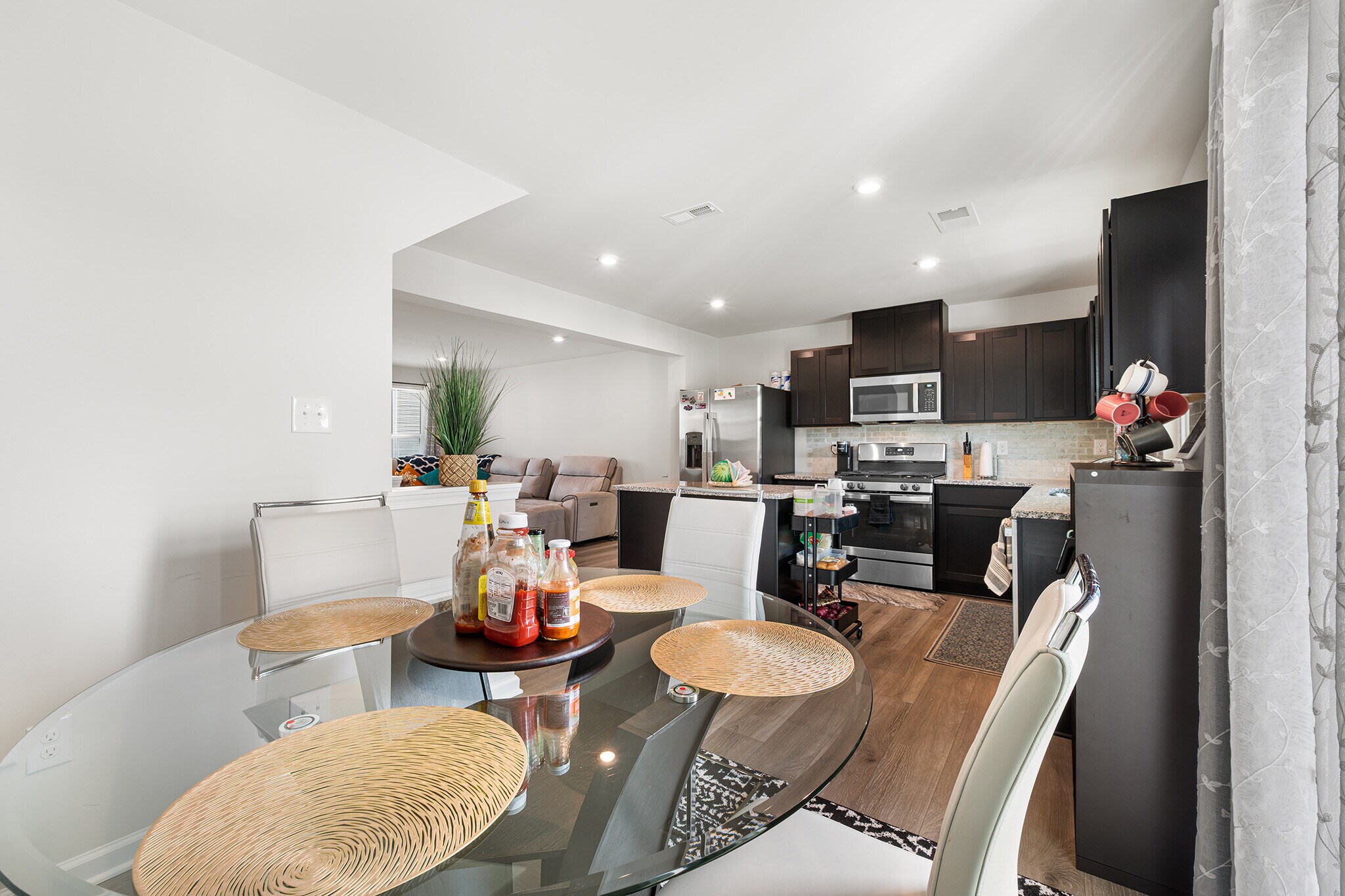 Building Photo - 26 L Wendowski St