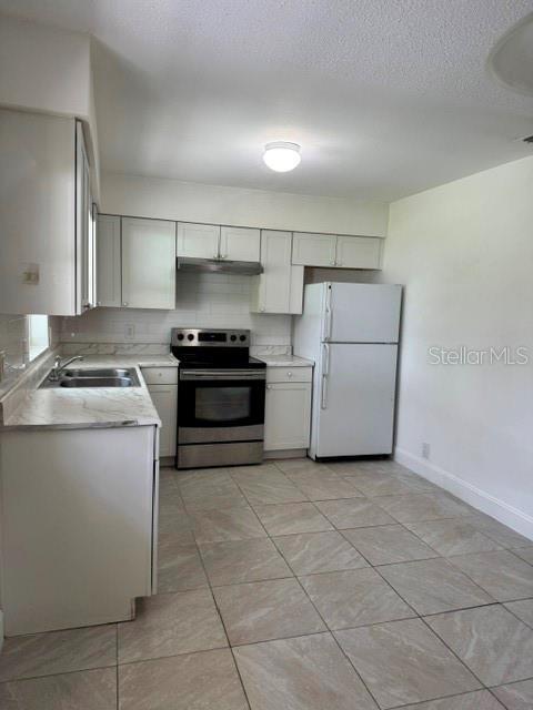 Building Photo - 27127 Fernery Ave