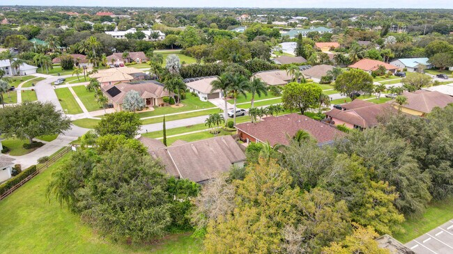 Building Photo - 2664 Yarmouth Dr