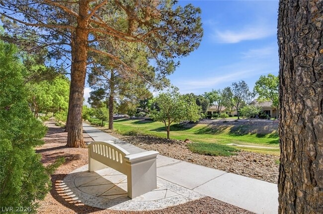 Building Photo - 2628 Highvale Dr