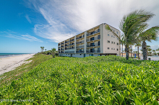Building Photo - 1465 Jimmy Buffett Mem Hwy