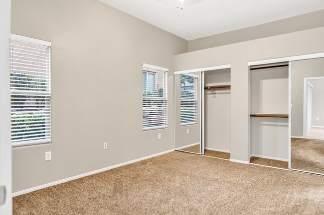 Building Photo - 8985 S Durango Dr