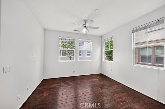 Building Photo - 2068 Owens Dr