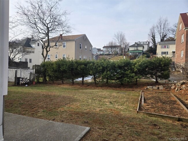 Building Photo - 114 Washington St