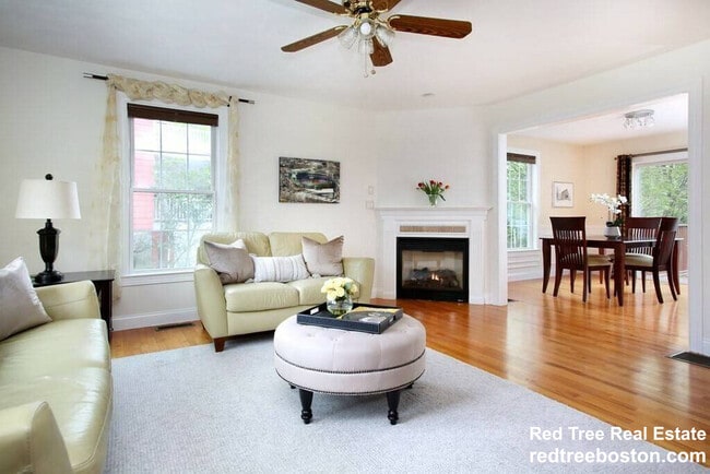 Primary Photo - 121 Nonantum St