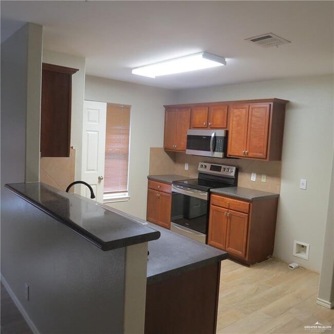 Building Photo - 4 N 47th St